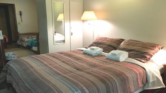 Mt. Baker Lodging Condo #09 - CONVENIENT, INEXPENSIVE, KITCHENETTE, SLEEPS-2!